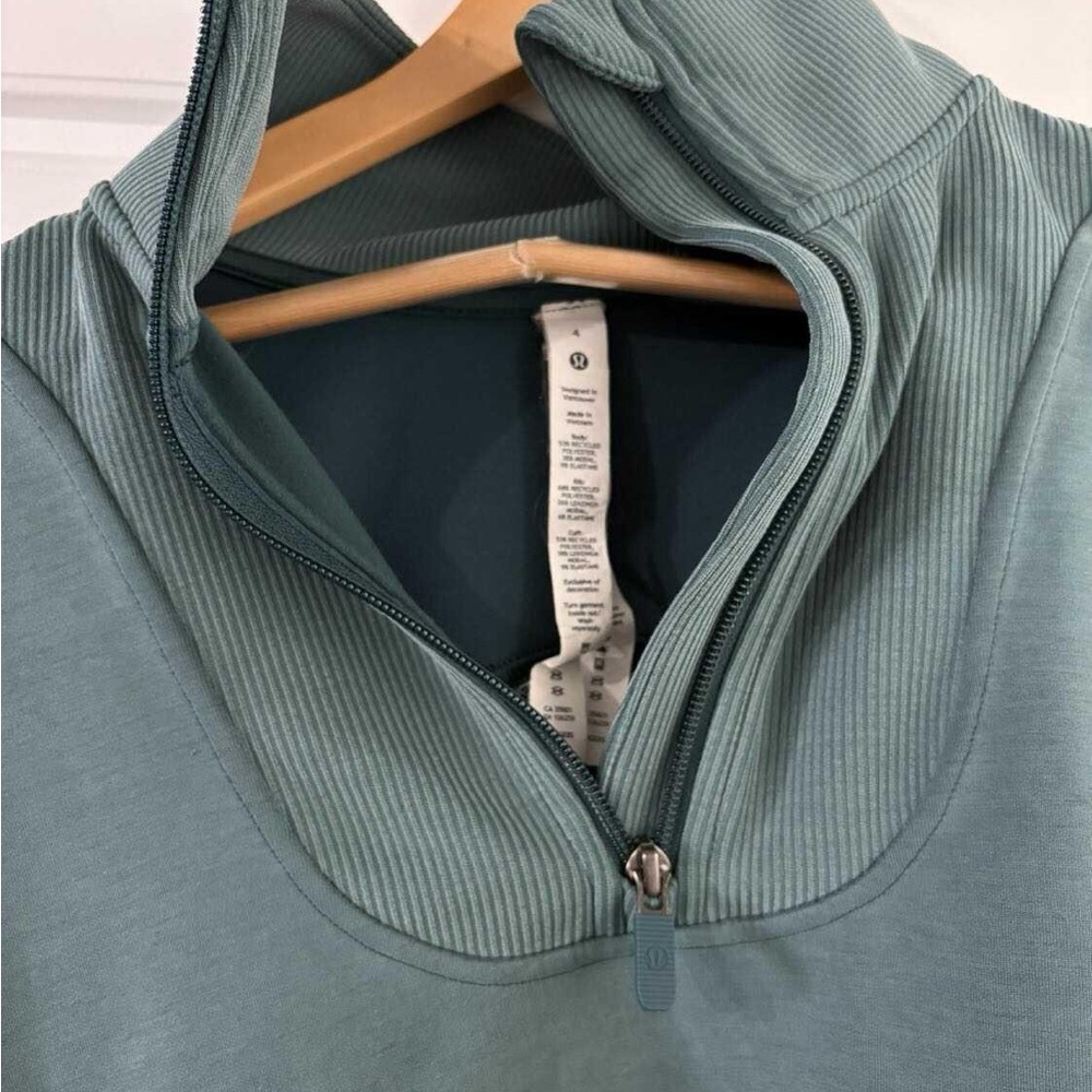 lululemon athletica  Brushed Softstreme Ribbed Half Zip Teal Sweatshirt - Picture 3 of 5